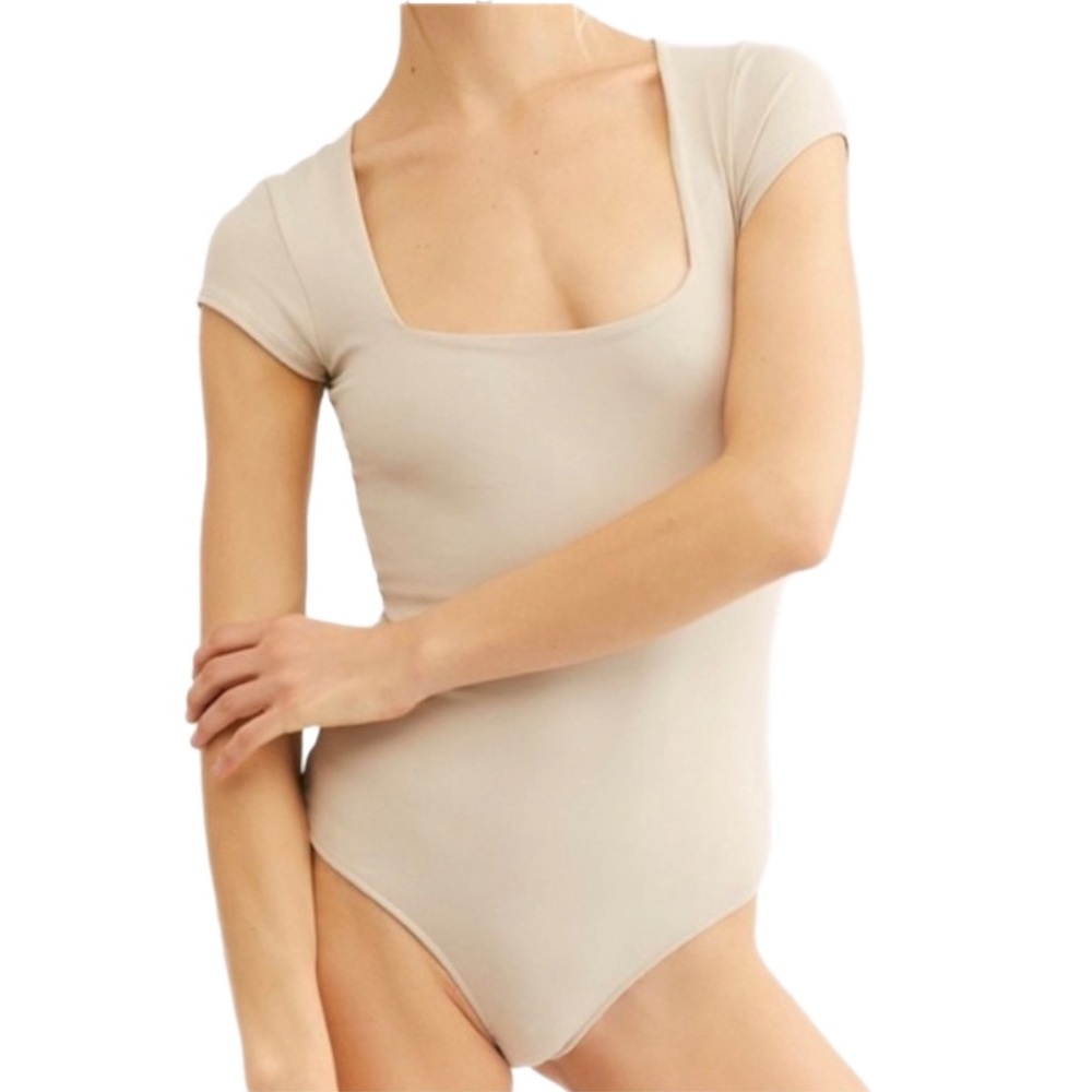House of Harlow 1960 sz x-small short sleeve Bodysuit nwt